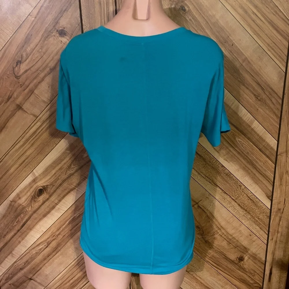 The North Face Women’s Small Teal FlashDry Short Sleeve Shirt Flawed - Picture 7 of 10